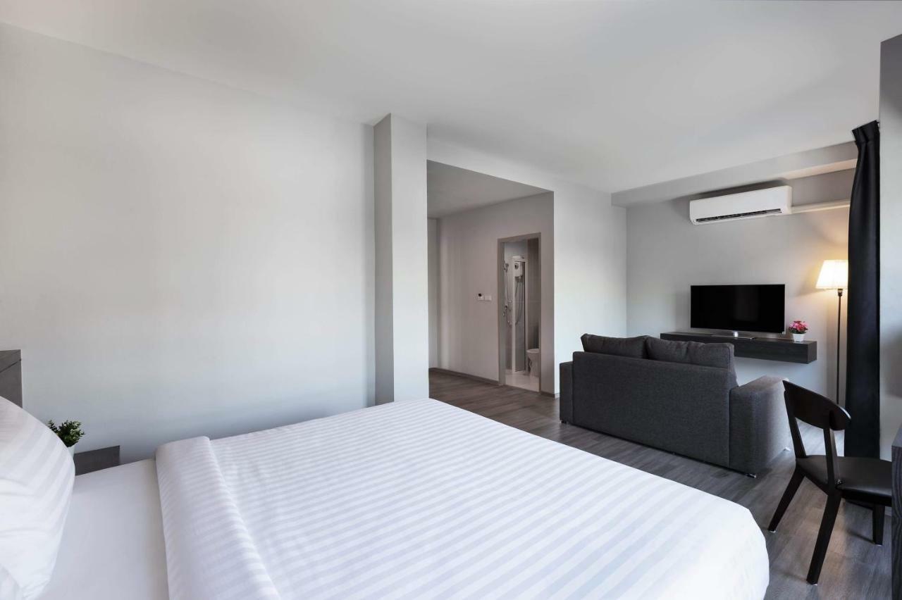 @S115 Residence Samut Prakan Exteriör bild